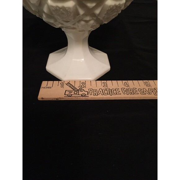 Vtg Westmoreland Old Quilt Milk Glass Compote Candy Dish White Footed - Picture 5 of 7